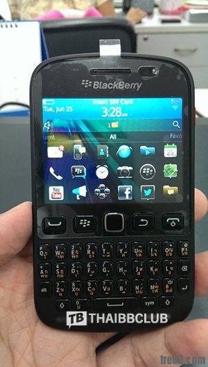 BlackBerry-9720-10.jpg