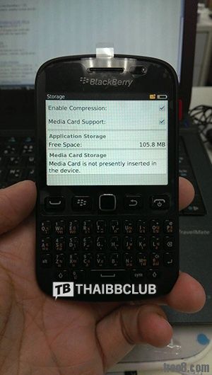 BlackBerry-9720-11.jpg