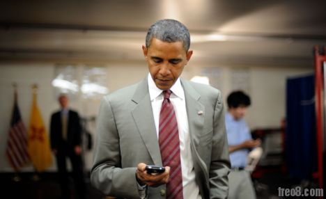 obama-blackberry.jpeg