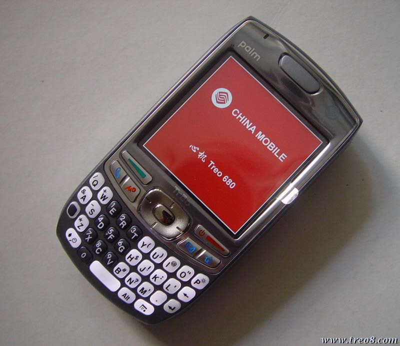 PALM TREO 680